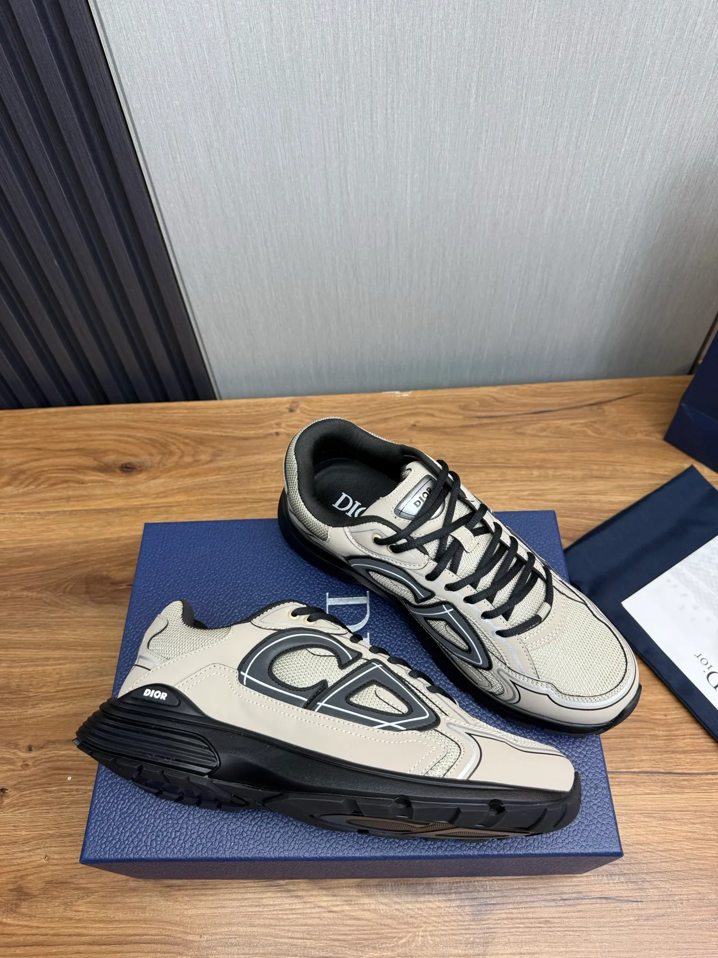 Men's men's shoes 💰580💰 Dior Dior.B30 couple hot sale ❤️💚Official website 1:1 replica ⬆️Imported cowhide stitching, comfortable mesh lining 35-45 (45 customized, non-refundable)